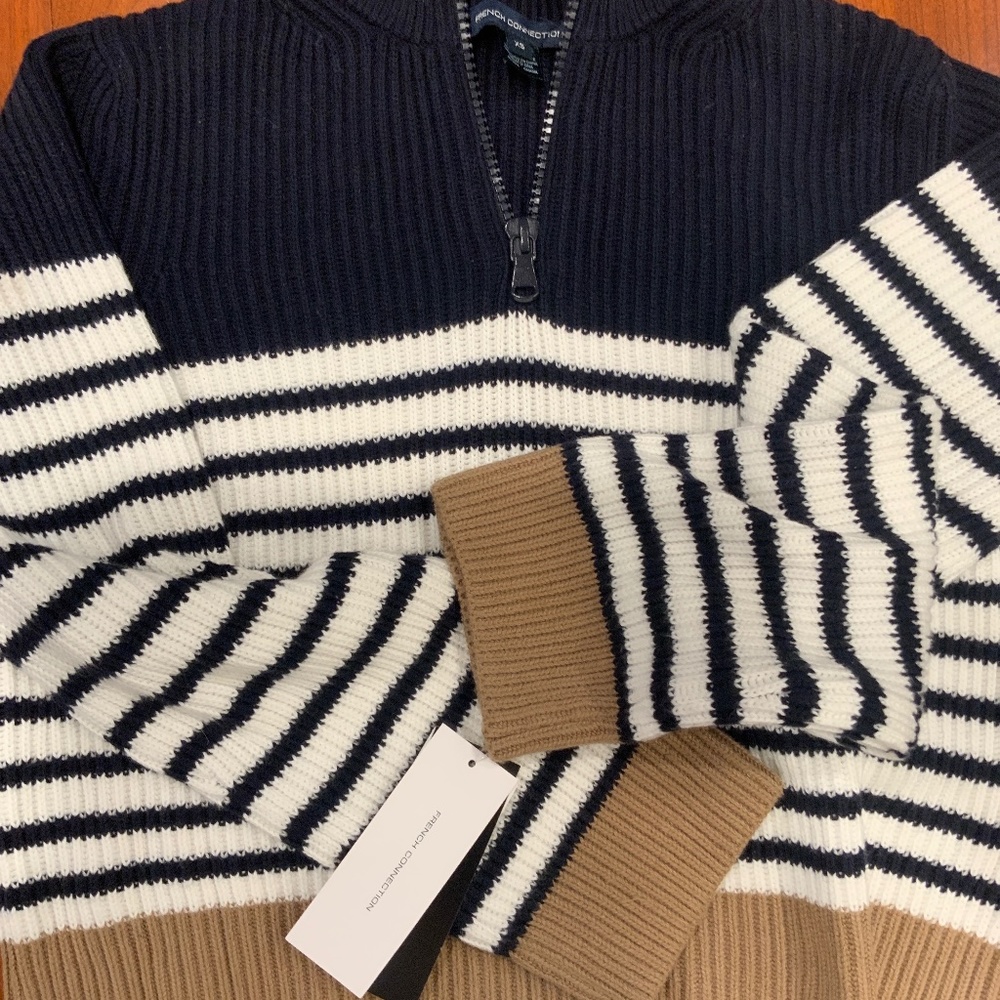 French connection NWT sweater size xs